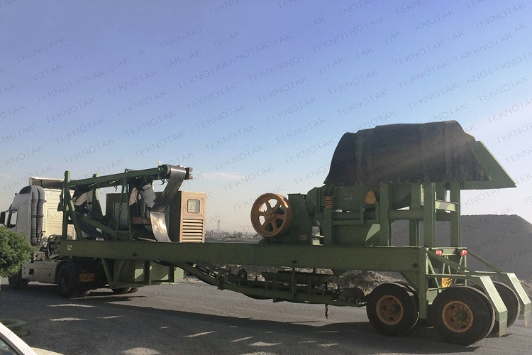 Mobile Crusher